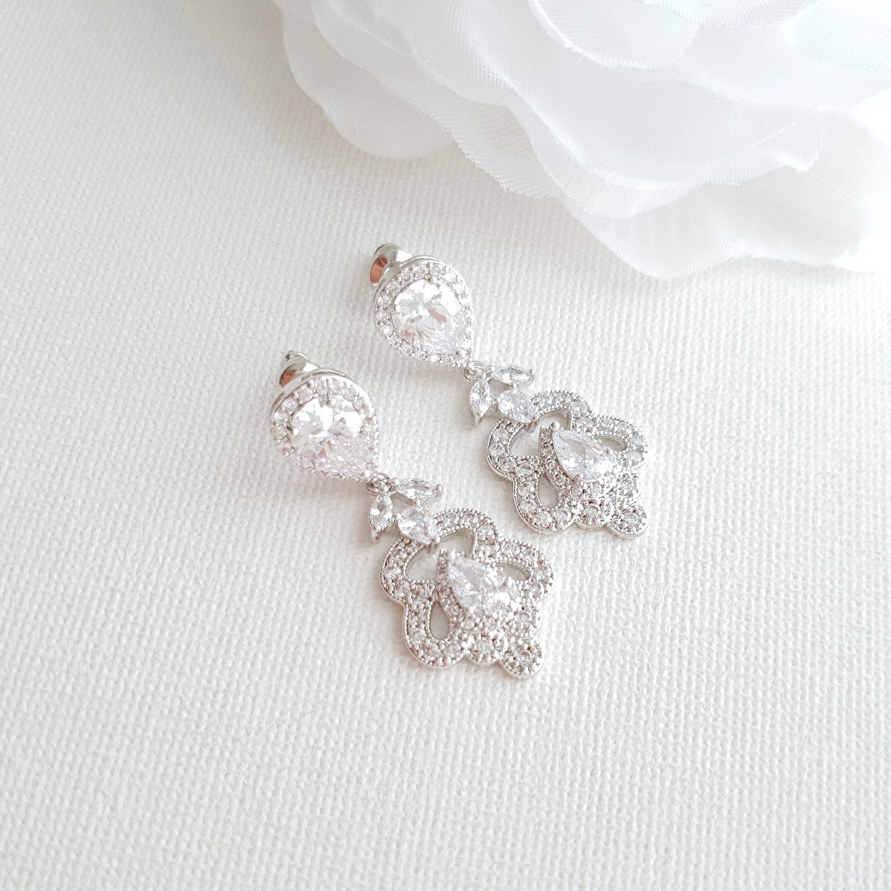 Top 50 Bridal Earring Ideas To Elevate Your Wedding Look